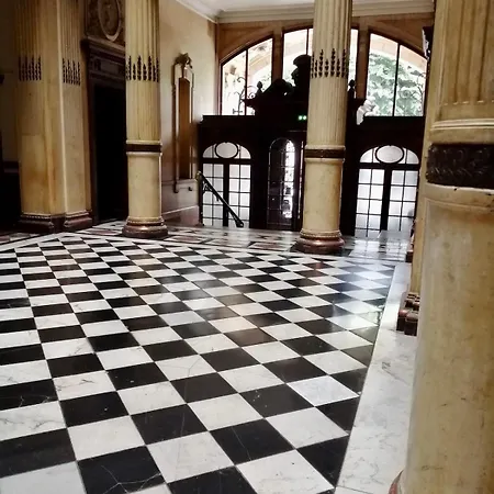 アパート 23m2 Le Grand En Hyper Centre-ville Avec Balcon エクスレバン