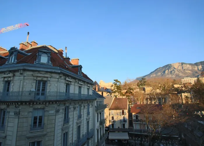 23m2 Le Grand En Hyper Centre-ville Avec Balcon